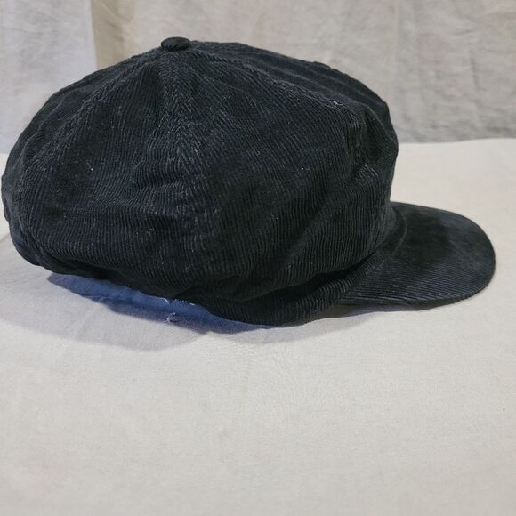 D & Y black corduroy beret rhinestone detail with mini pocket hat cap - Picture 2 of 8